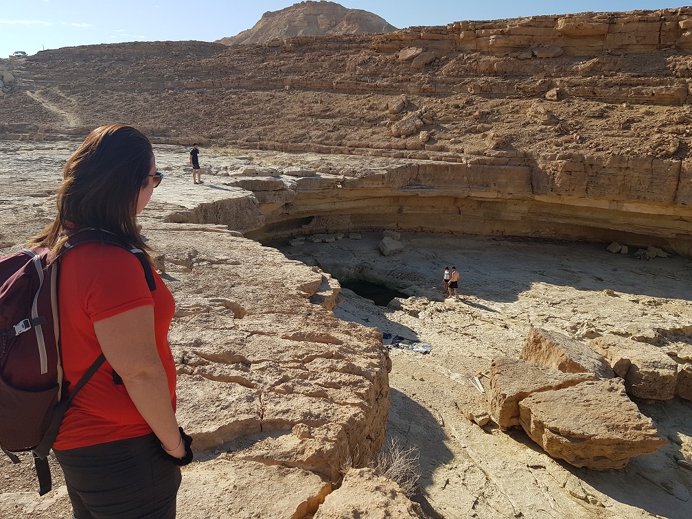 גב ילק – טיול קצר בלב מכתש רמון