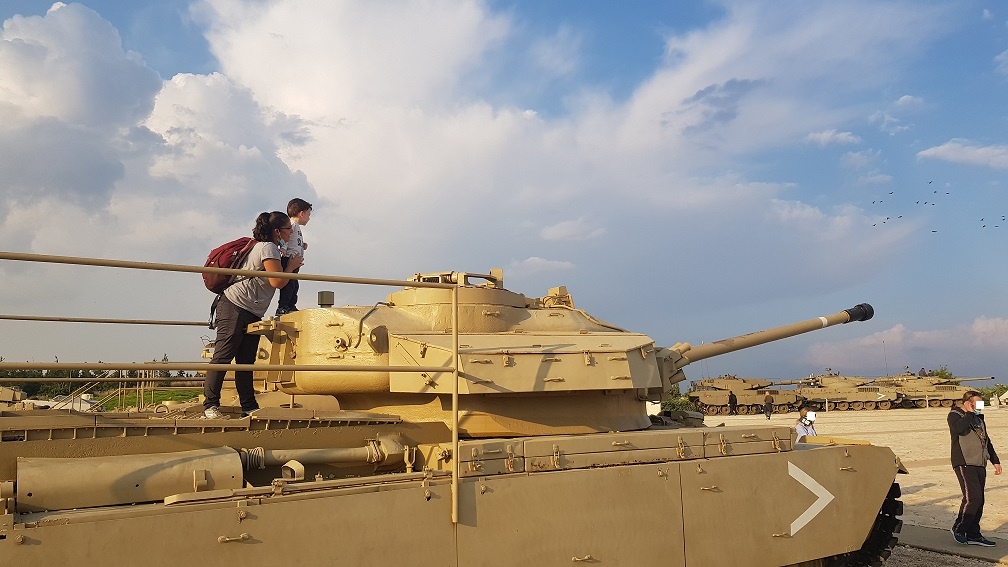 יד לשריון פארק לטרון – אתר הנצחה, מורשת וגם אטרקציות לילדים