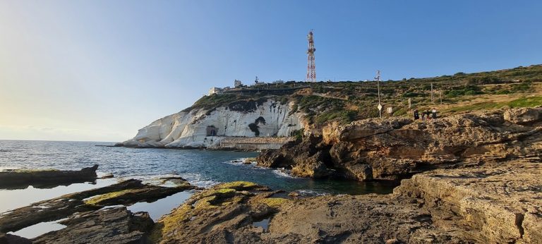 שביל מצפור הנקרות שמורת הטבע חוף ראש הנקרה