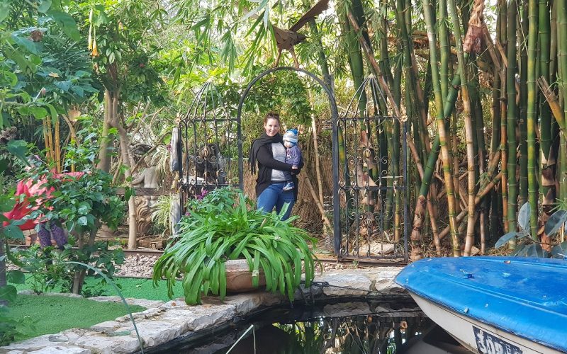 גני אלמונה כפר ביקרתם ג'וליס