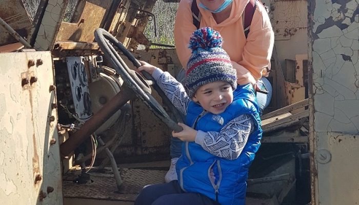 טנקים, מטוסים ואוניות - אטרקציה לילדים