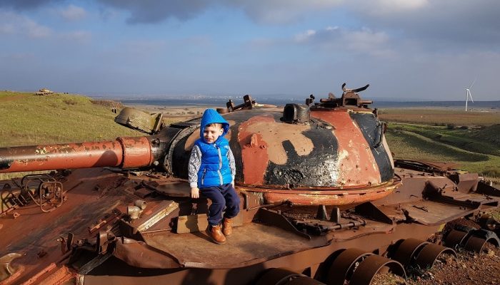 טנקים, מטוסים ואוניות - אטרקציה לילדים