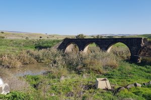 חצר גשר הישנה – נהריים בגשר - אתר מורשת