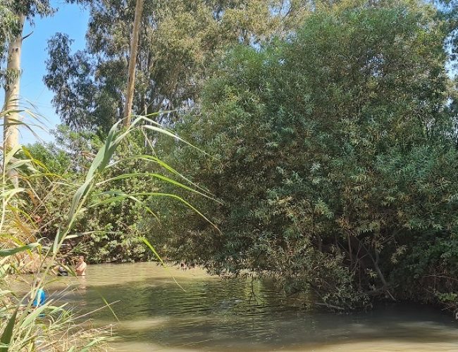 טיול במקורות הירקון – כפר הבפטיסטים
