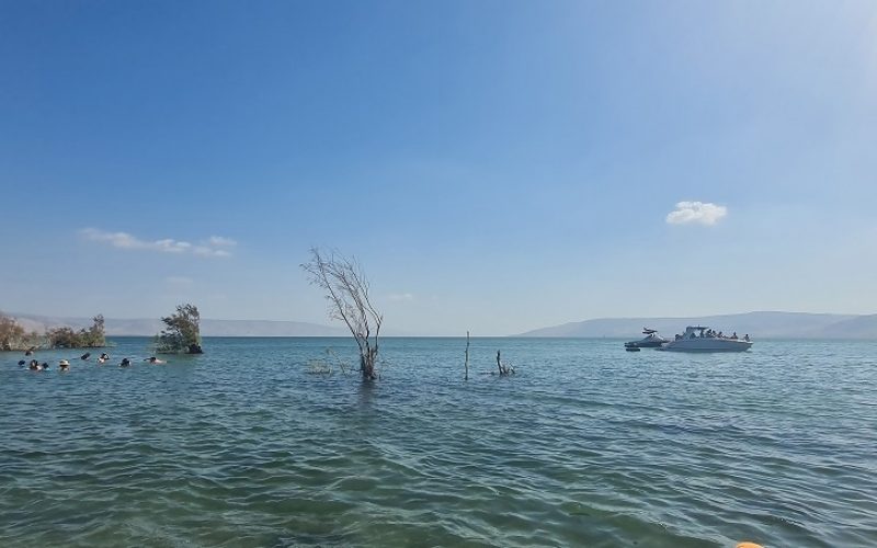 המפל הנסתר בכנרת - עין איוב כפר נחום