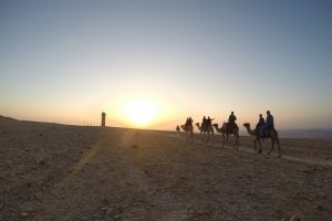 נקודות עצירה ואטרקציות בדרך לאילת