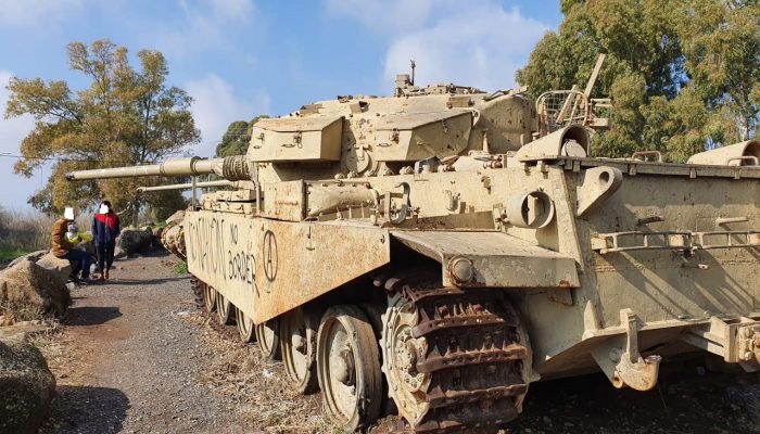 טנקים, מטוסים ואוניות - אטרקציה לילדים