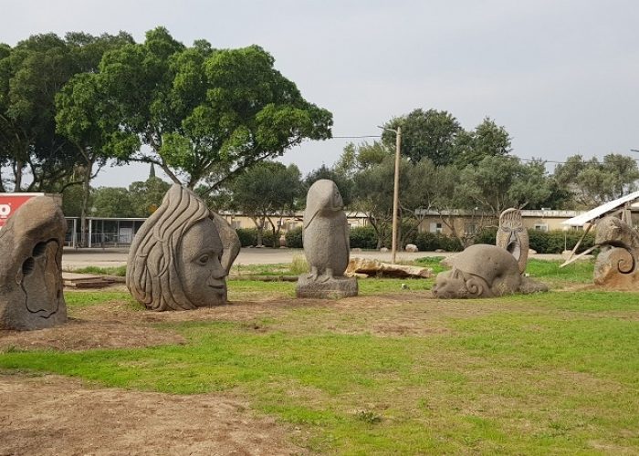 בזלטון - גן פסלי בזלת בעין הכרמל – נקודת עניין