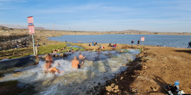 מאגר בנטל – המעיין החם לצד הר ומאגר בנטל